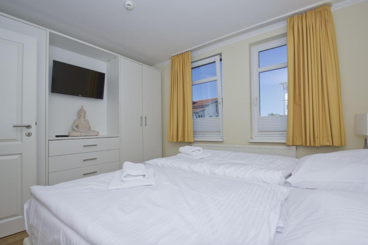 Mit Meerblick Und Balkon, Gratis Nutzung Vom Ahoi Erlebnisbad Und Sauna In Sellin - Meeresblick Fewo 24 Гёрен Экстерьер фото